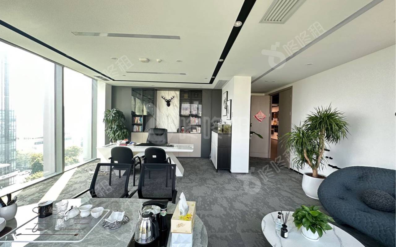 酷派大厦_842.81平_精装_办公室隔间
