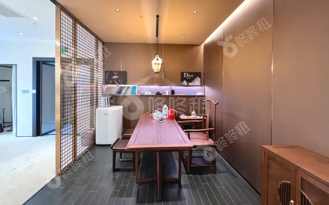智慧广场_249平_精装_办公室房源出租