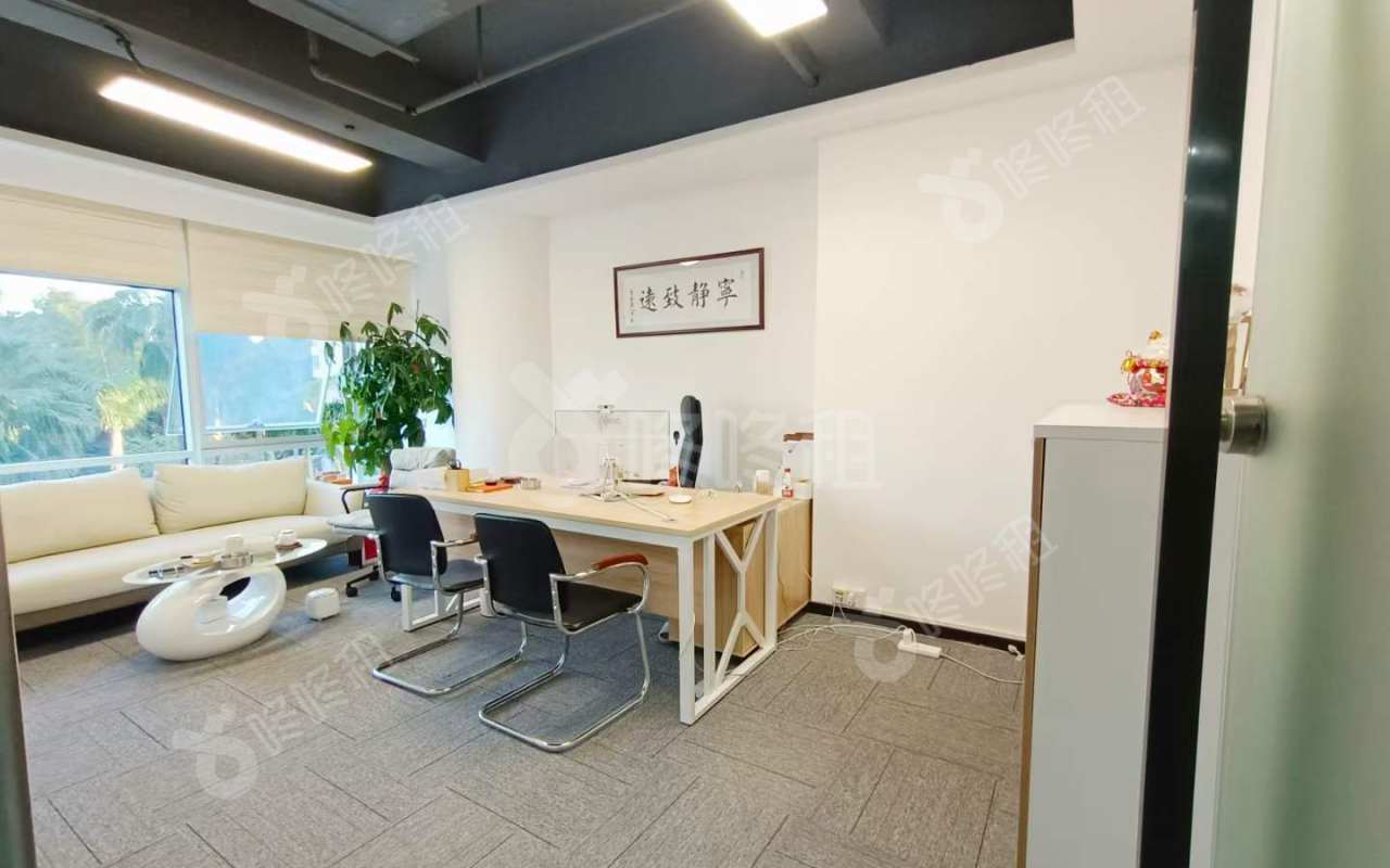 天安数码时代大厦_338平_精装_办公室隔间