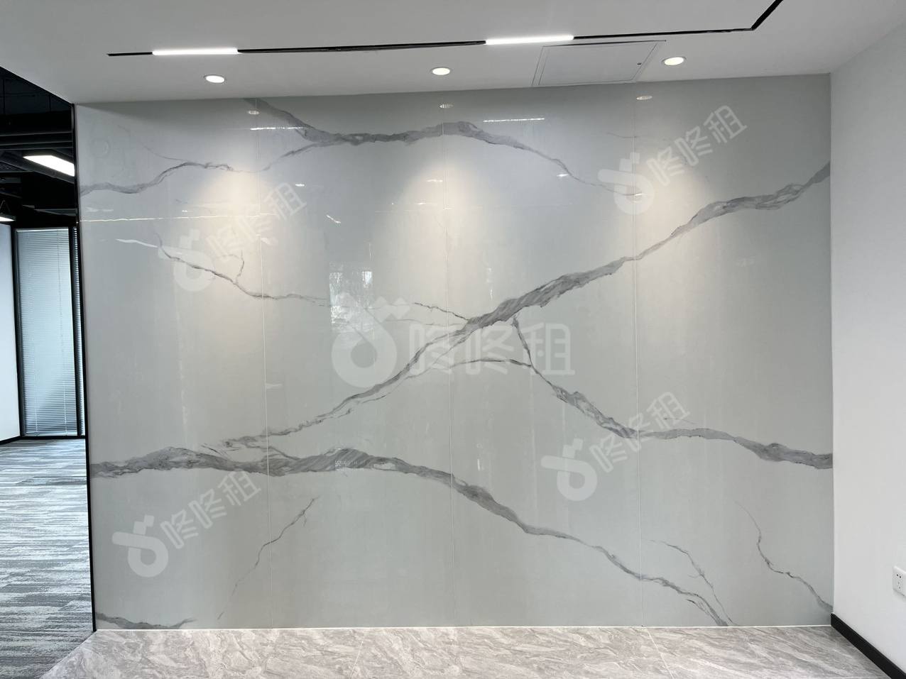 建艺大厦_177平_精装_前台