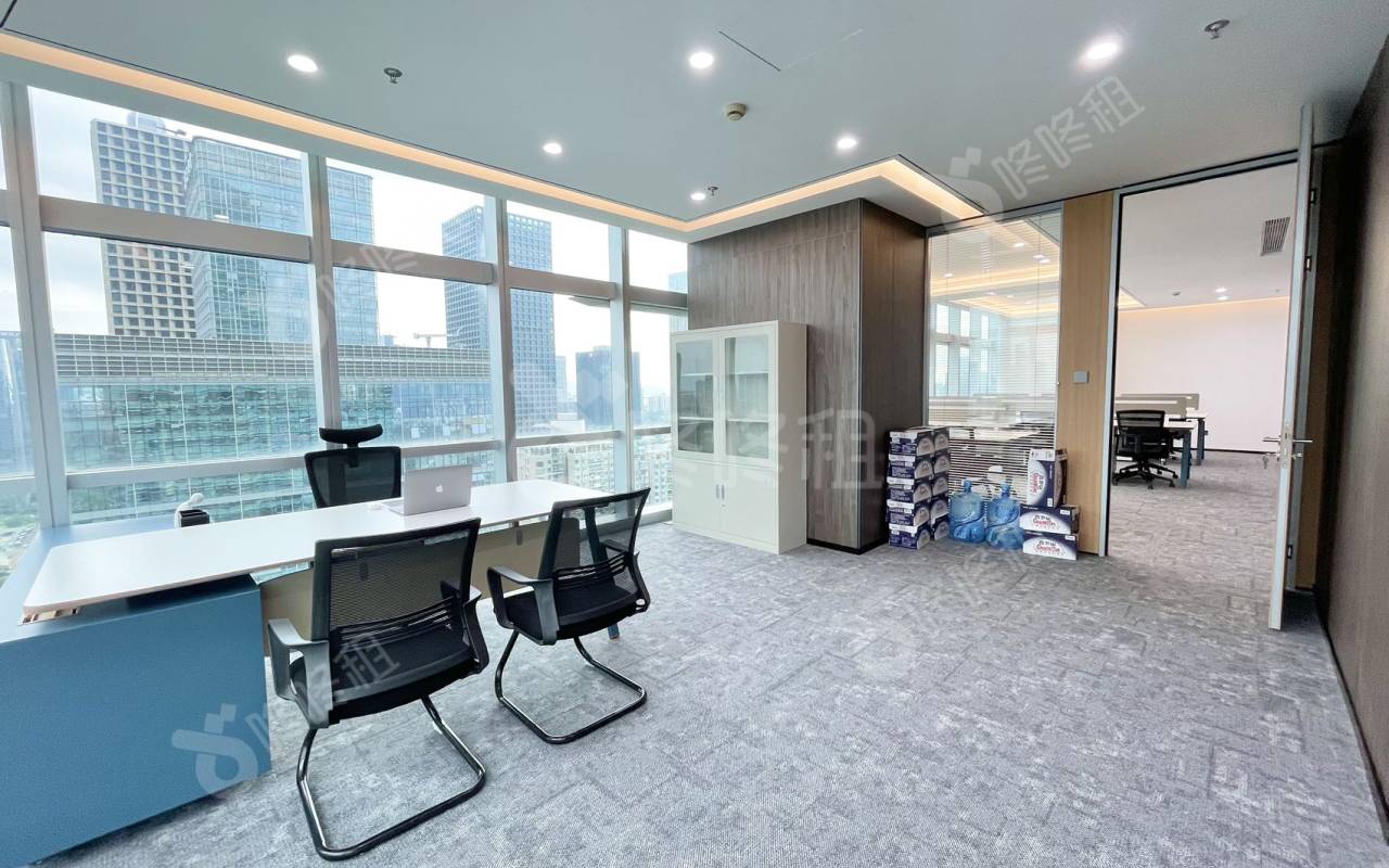 新世界中心_563平_精装_办公室隔间