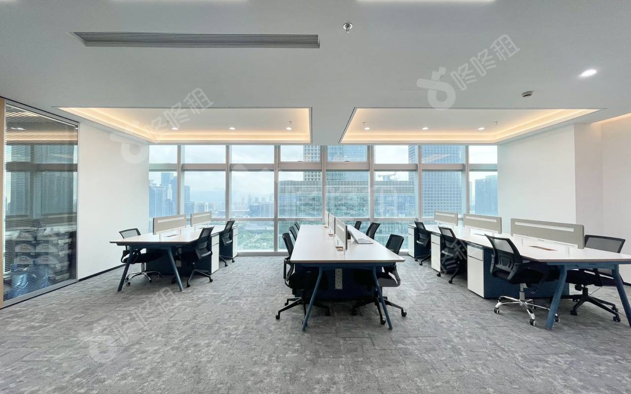 新世界中心_563平_精装_办公室开间