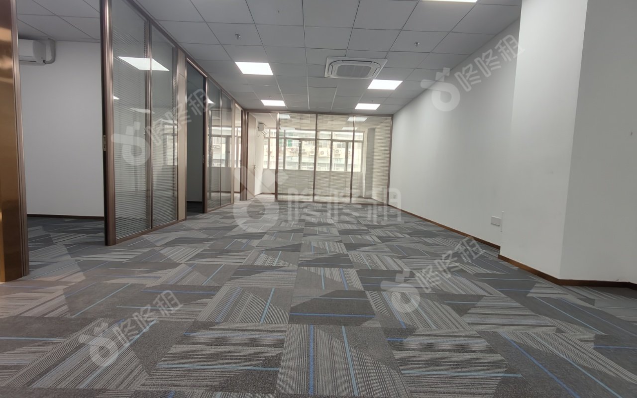 天吉大厦_252平_精装_办公室开间