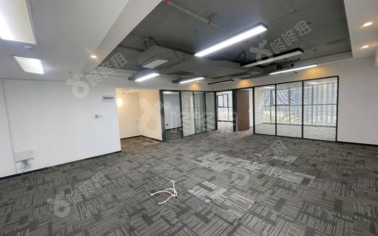 深圳湾科技生态园_290平_精装_办公室开间
