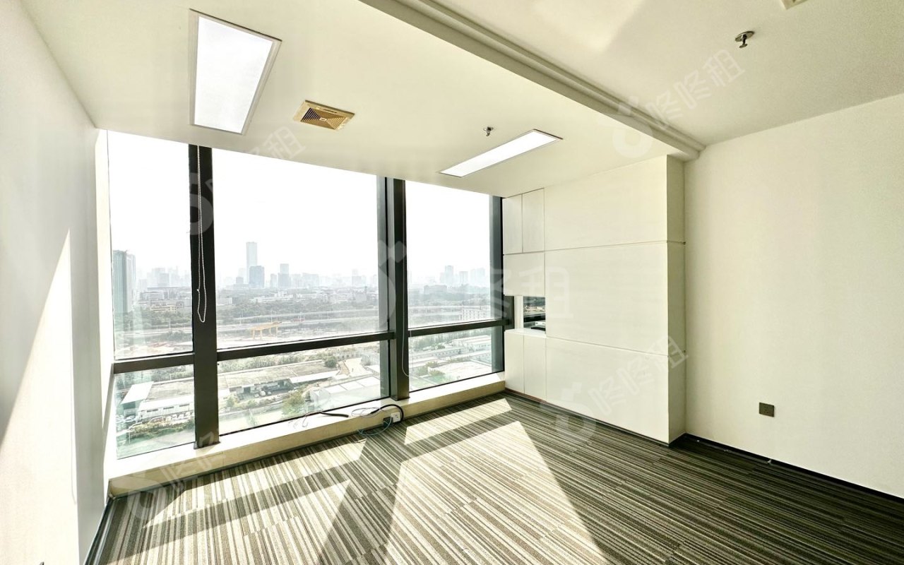 波顿大厦_416平_精装_办公室隔间