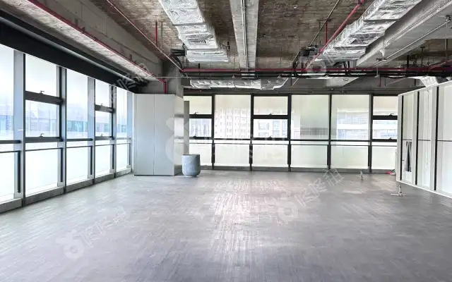 南山智谷产业园_553.64平米_精装_办公室房源出租