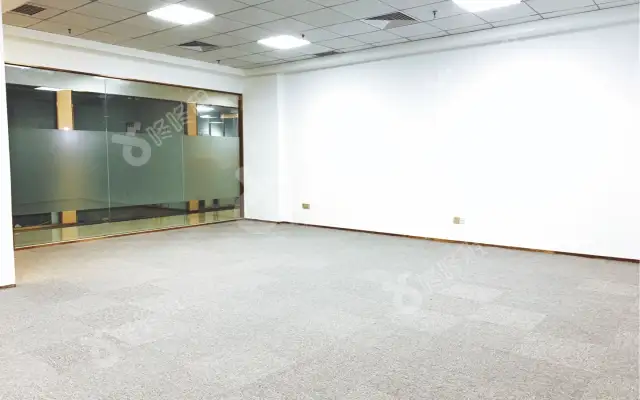 明月花都_120平米_精装_办公室房源出租