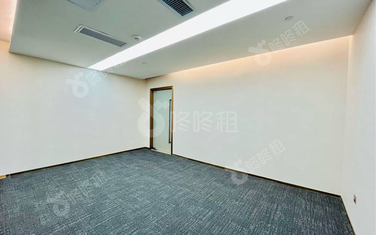中洲控股中心_179.02平_豪装_办公室隔间