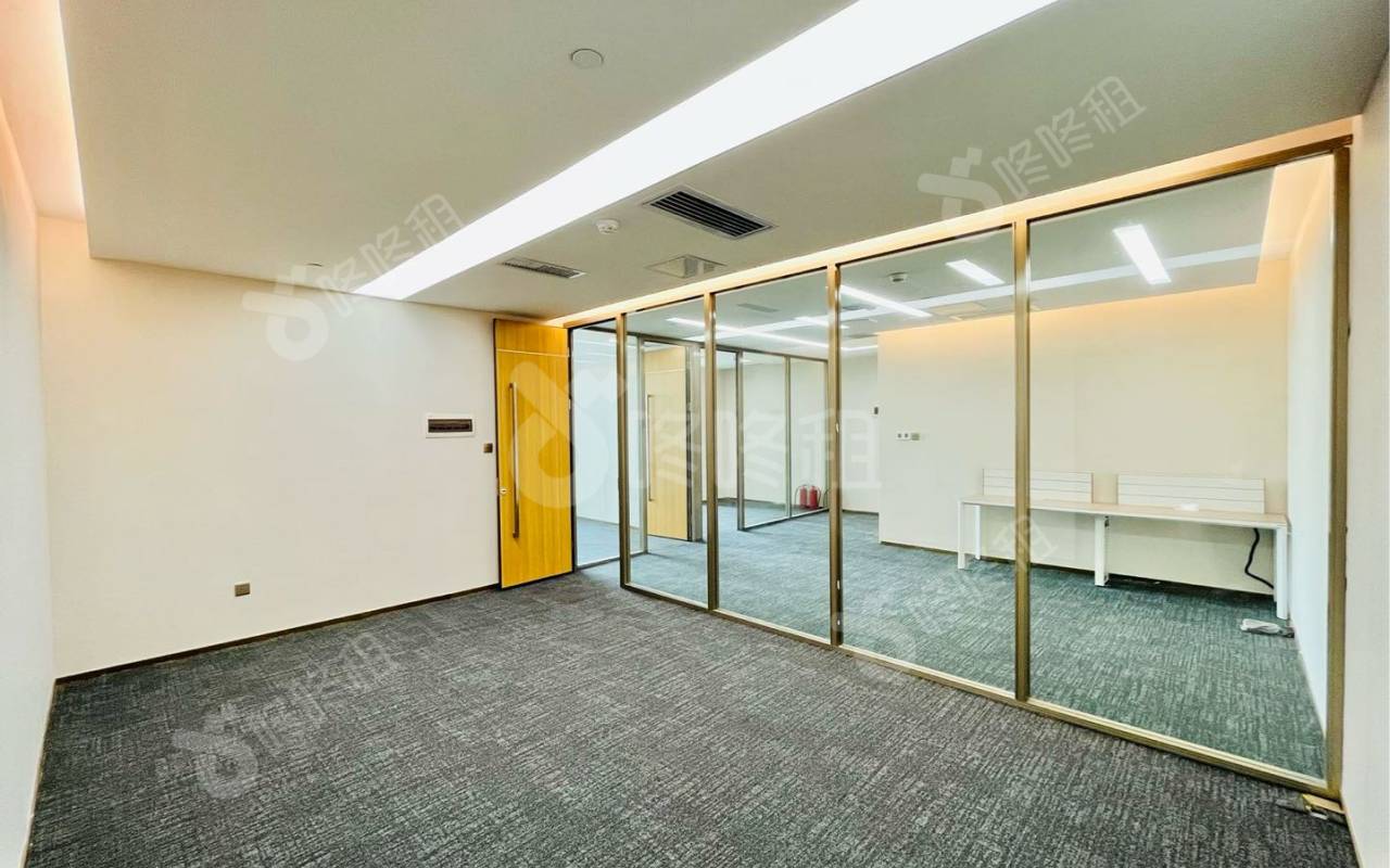 中洲控股中心_179.02平_豪装_办公室开间