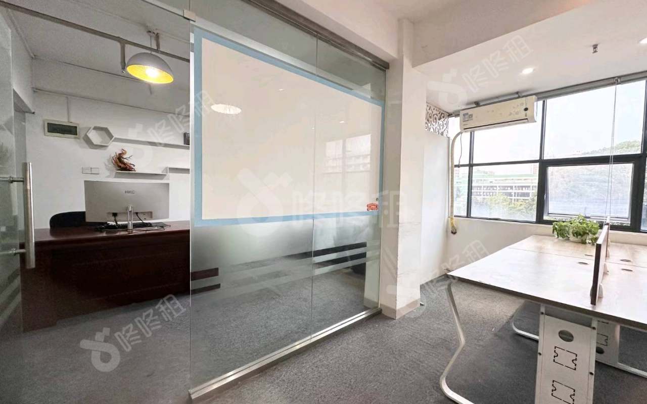 OTO创客+_65平_精装_办公室开间