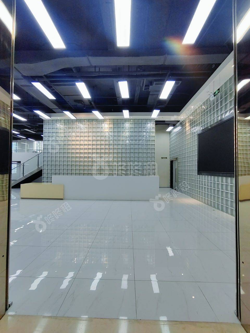 中科纳能大厦_2030平_精装_前台