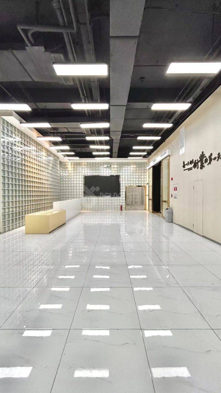中科纳能大厦_2030平_精装_前台