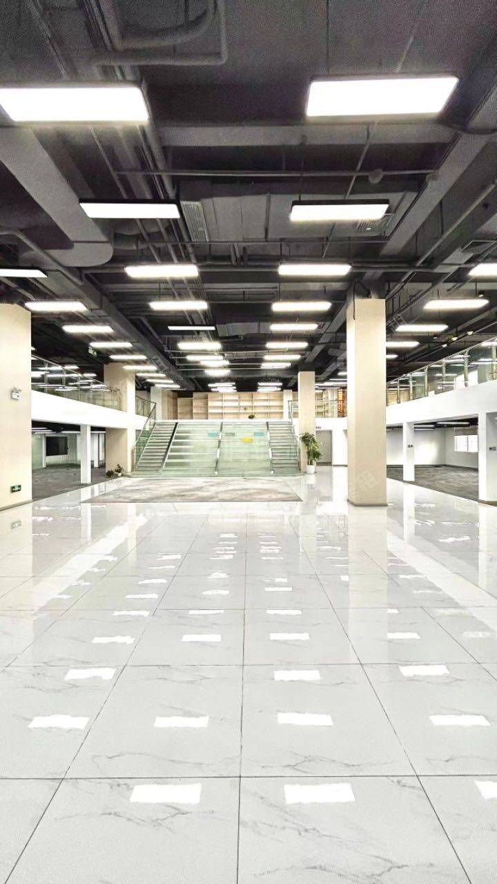 中科纳能大厦_2030平_精装_办公室开间