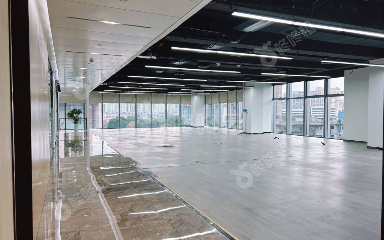 鸿荣源·环智中心_1420.59平_豪装_办公室开间