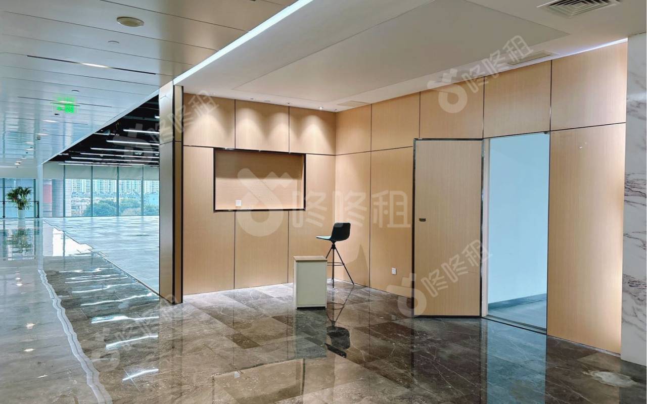 鸿荣源·环智中心_1420.59平_豪装_办公室隔间