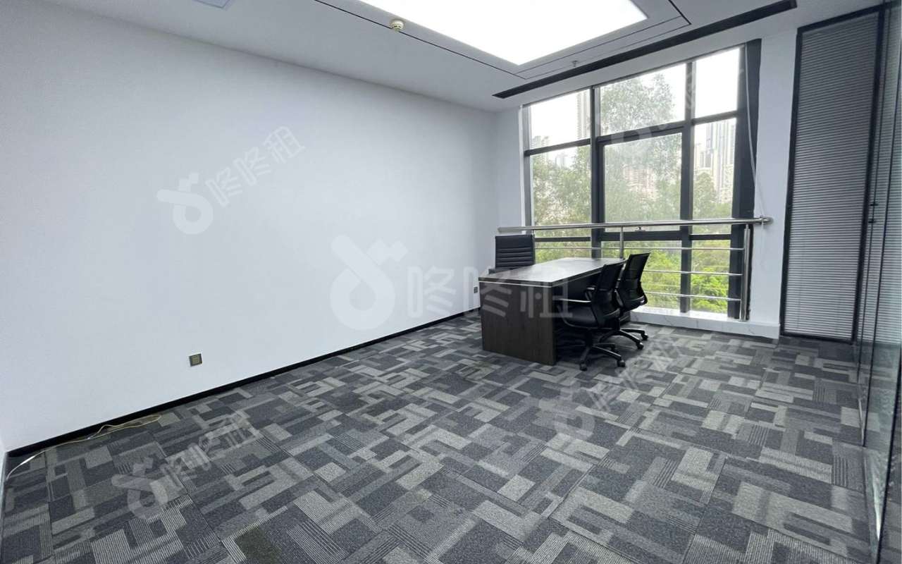 大族创新大厦_139平_精装_办公室隔间