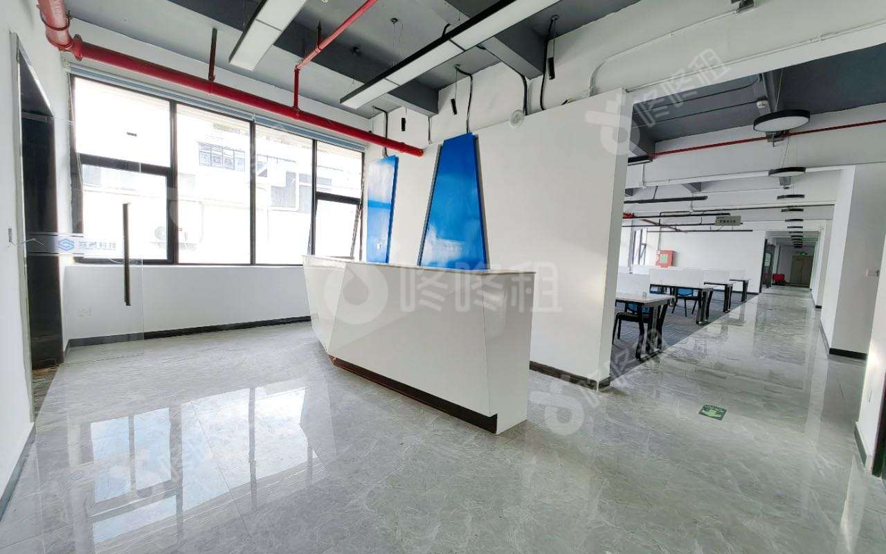 南山睿园产业园_650平_精装_前台