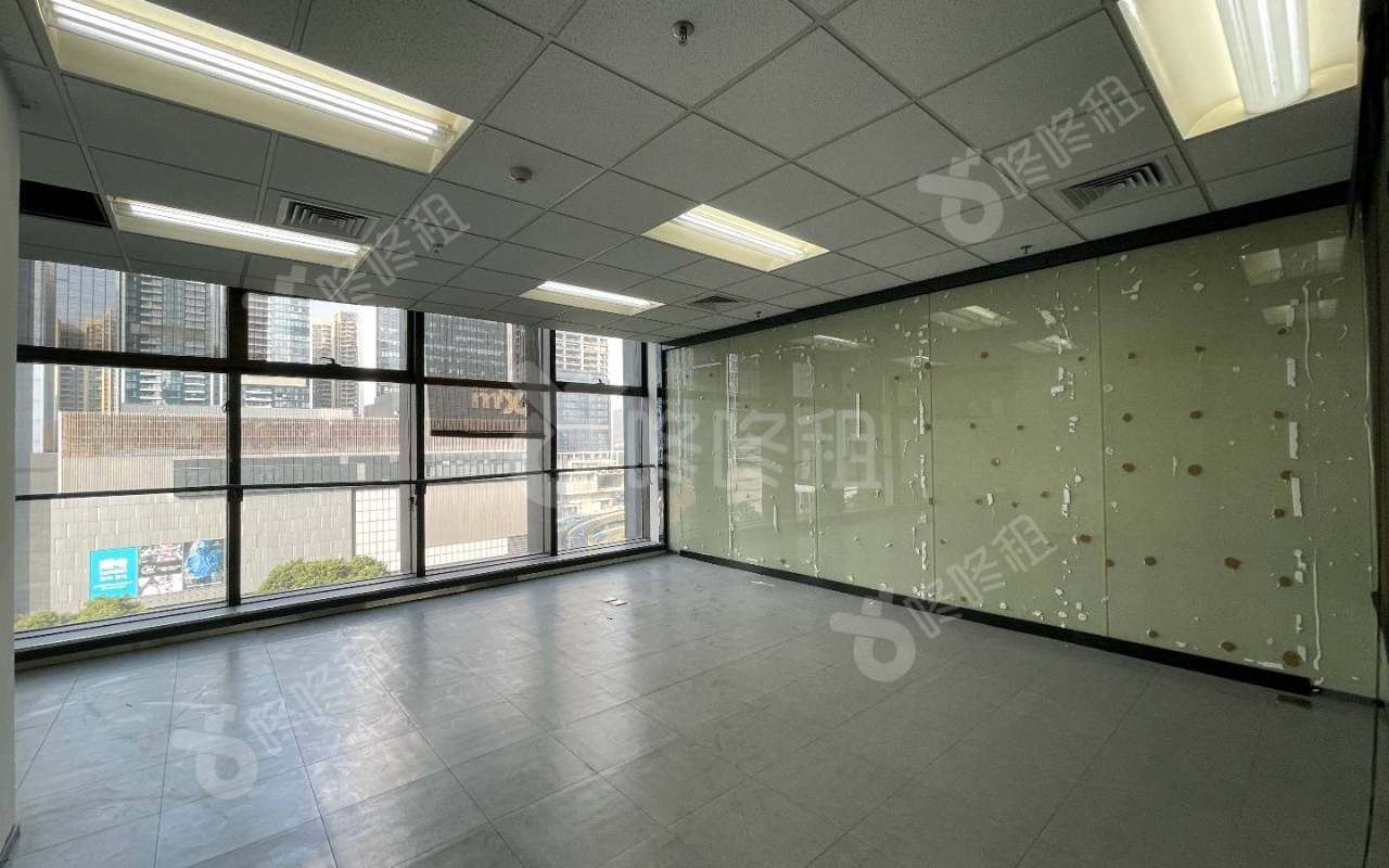 康佳研发大厦_866平_精装_办公室隔间