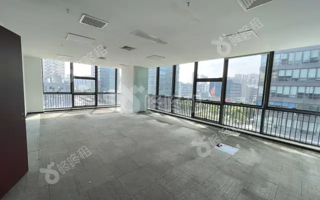 中央大道_1653平_精装_办公室房源出租