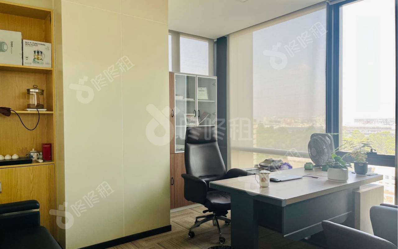 科兴科学园_365.94平_精装_办公室隔间