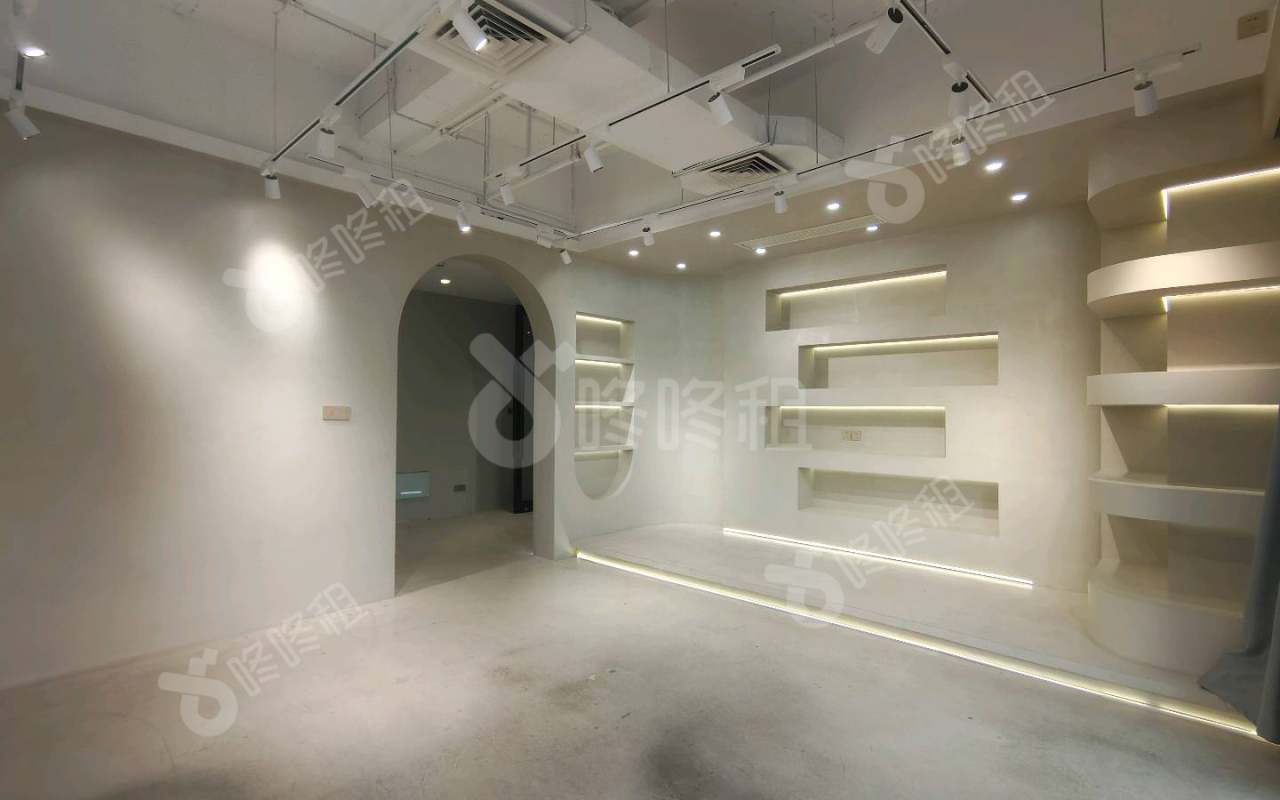 英瑞商务中心_160平_精装_办公室开间