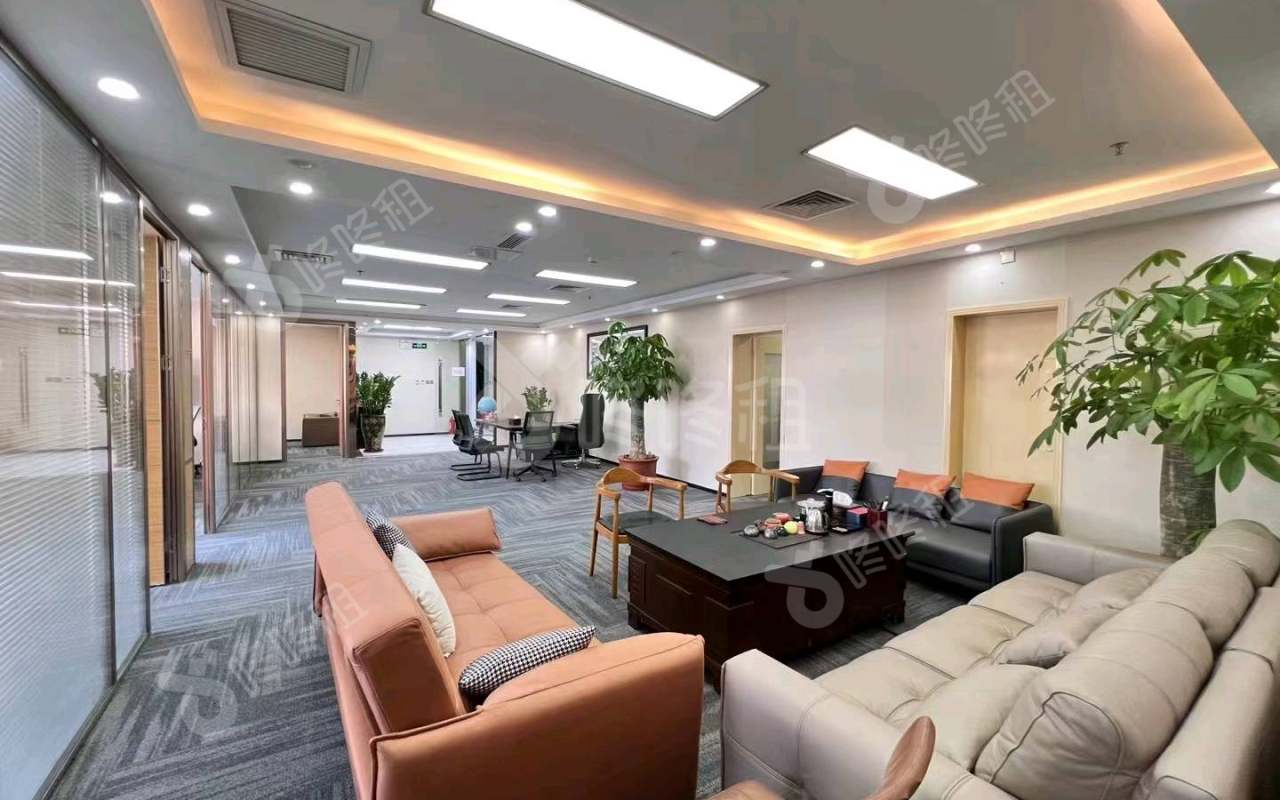 创新科技广场一期_325平_精装_办公室开间