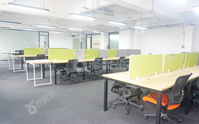 众里创业社区_590平米_精装_办公室房源出租