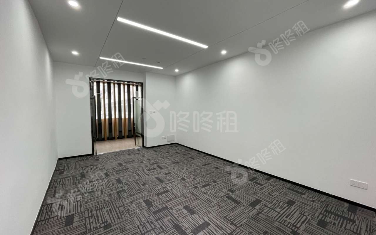 园西工业区_60平_豪装_办公室开间