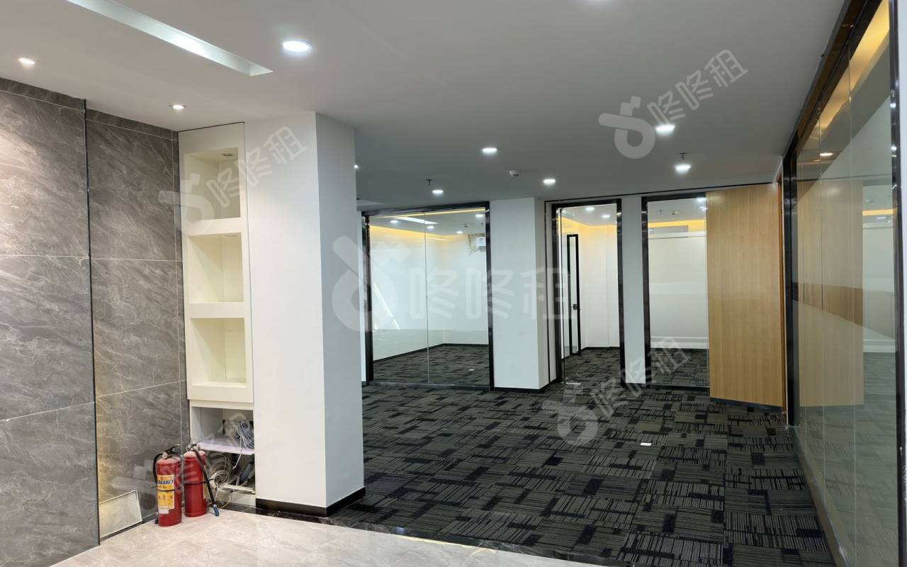 宗泰文创产业园_343平_精装_办公室开间