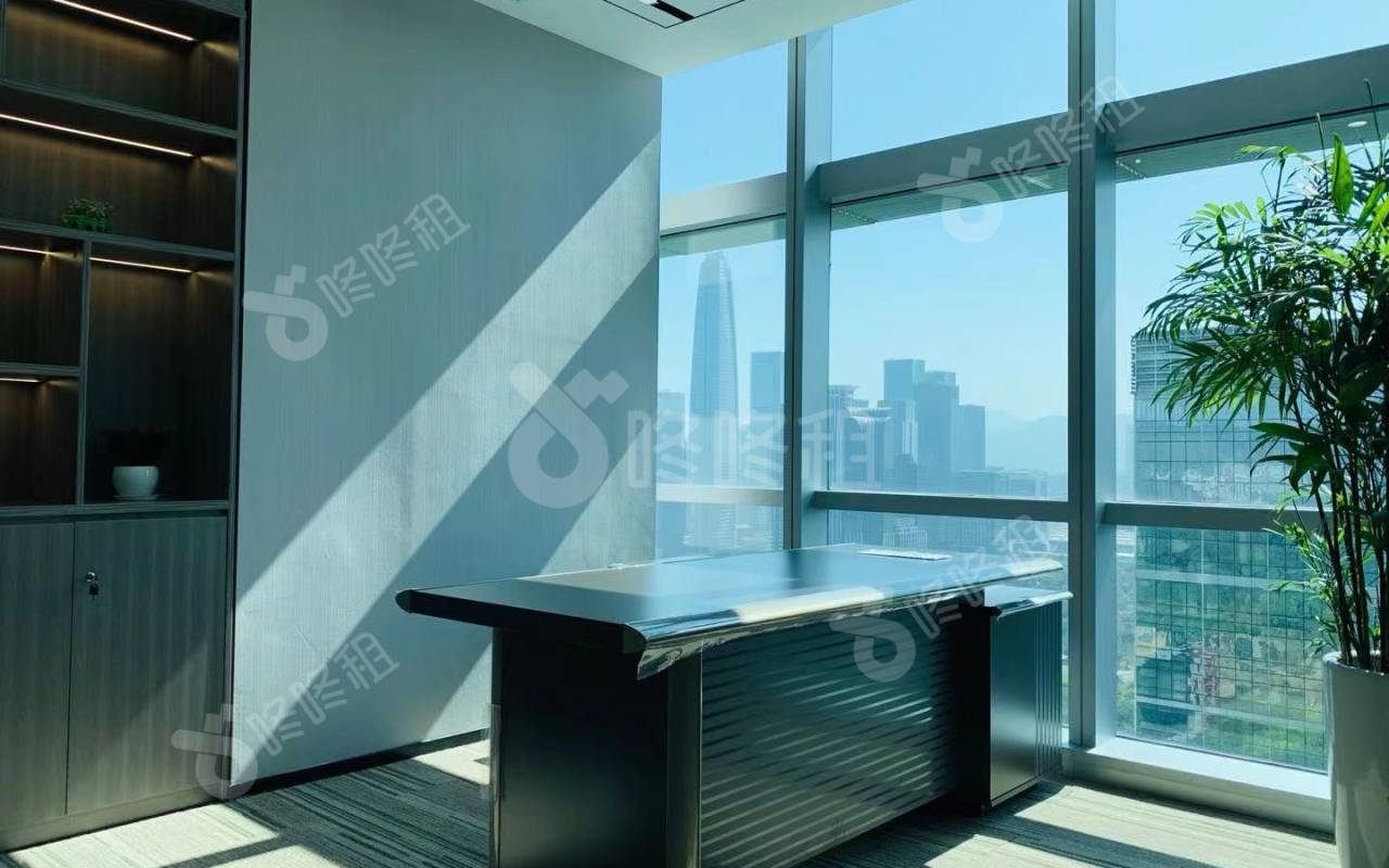 新世界中心_358平_豪装_办公室隔间