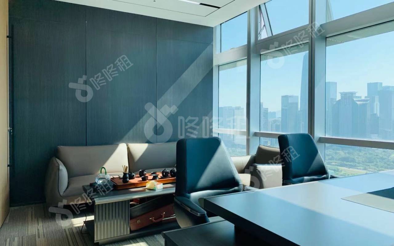 新世界中心_358平_豪装_办公室隔间