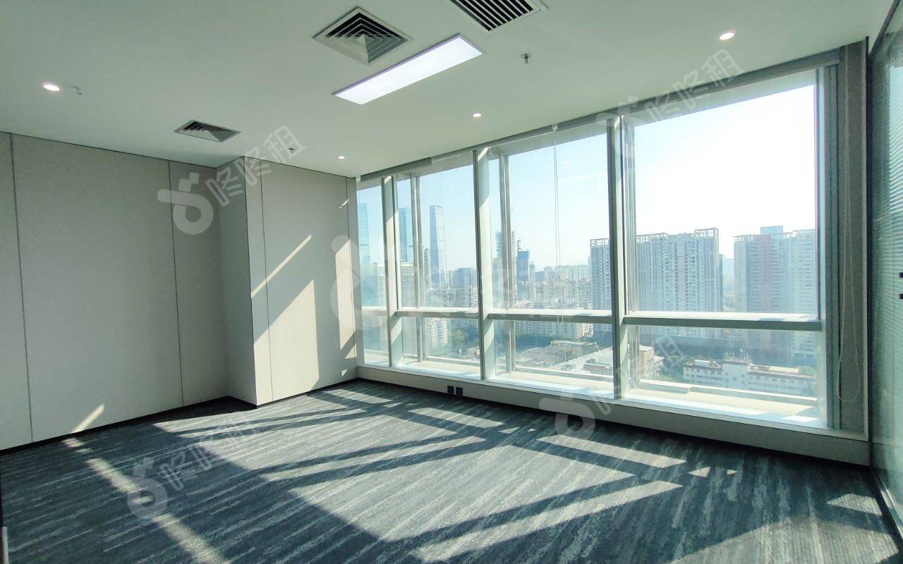 中洲控股中心_300平_豪装_办公室隔间