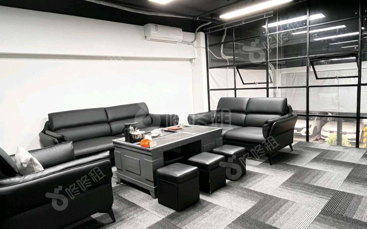 天汇大厦_191平_精装_办公室隔间