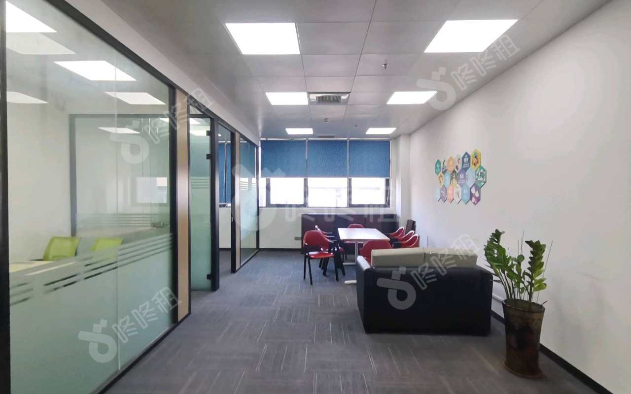 麻雀岭工业区_119平_精装_办公室开间