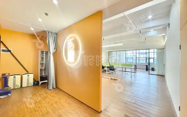 华侨城创意文化园_191平米_精装_办公室房源出租