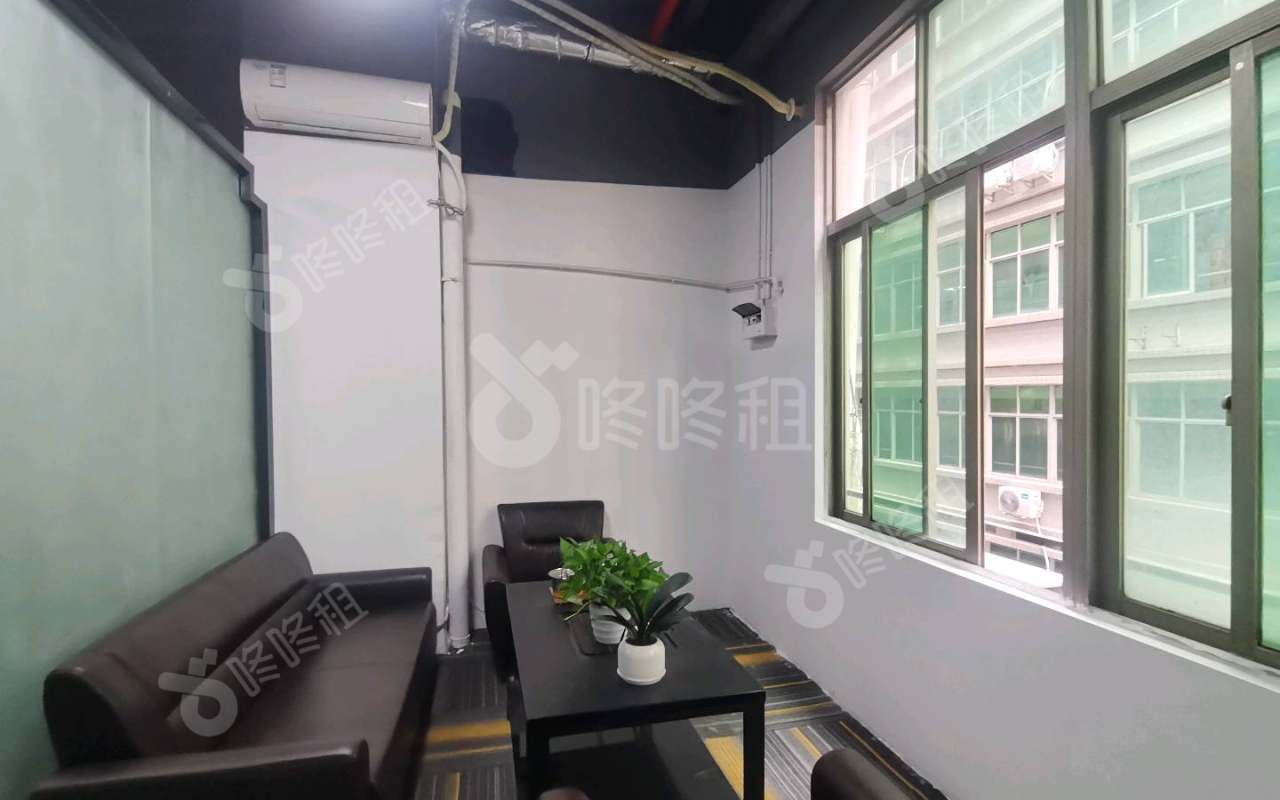 东美大厦_68平_精装_办公室隔间