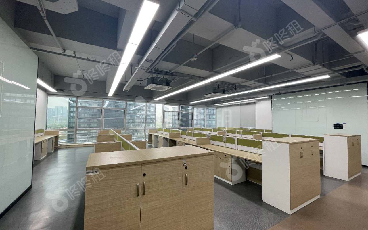 天安云谷二期_1044平_精装_办公室开间