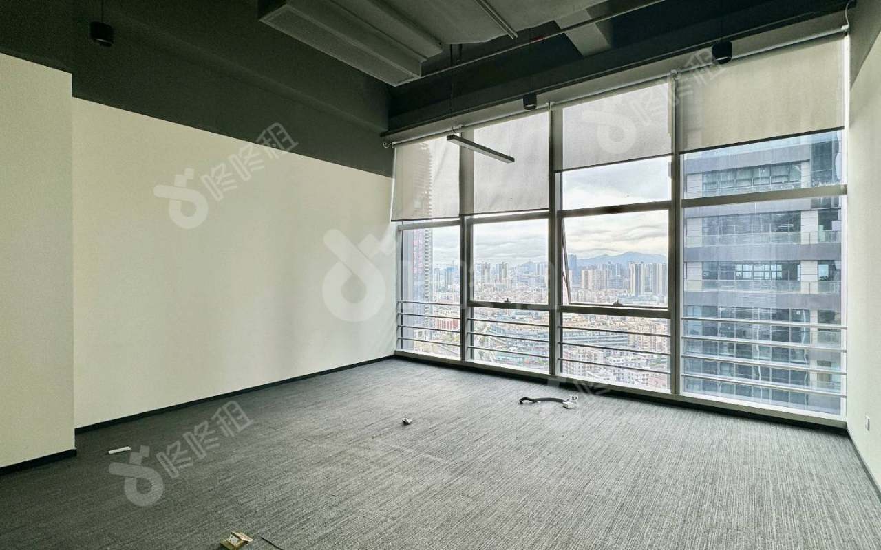 天安云谷二期_443平_精装_办公室隔间