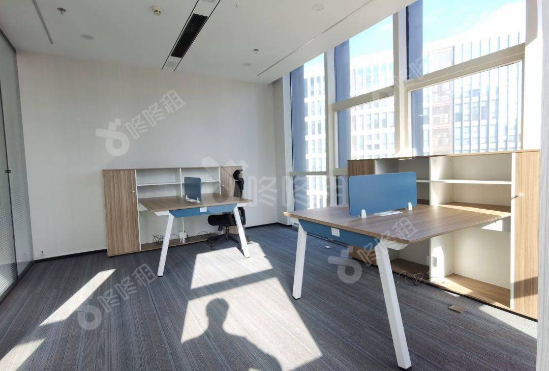 华中科技大学深圳产学研基地_328平_精装_办公室隔间