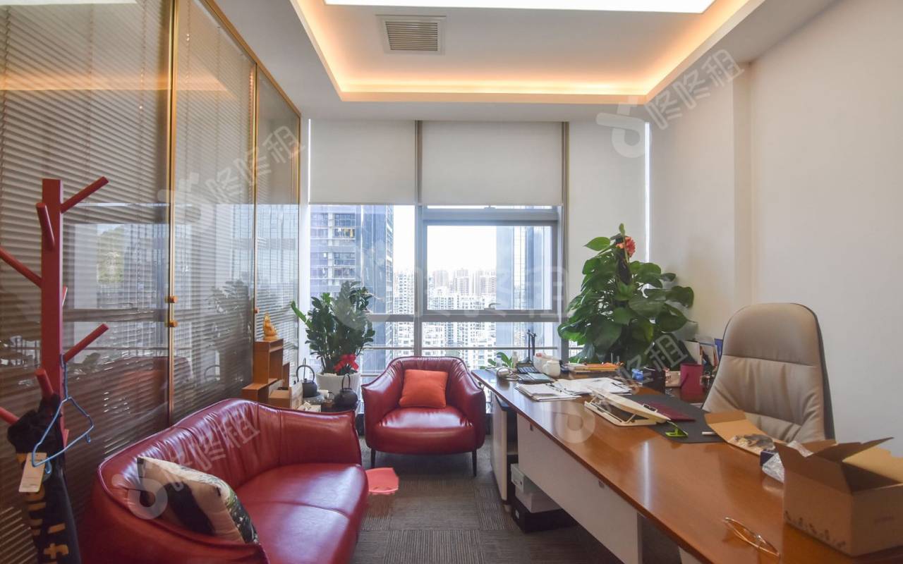 阳光科创中心_168平_精装_办公室隔间