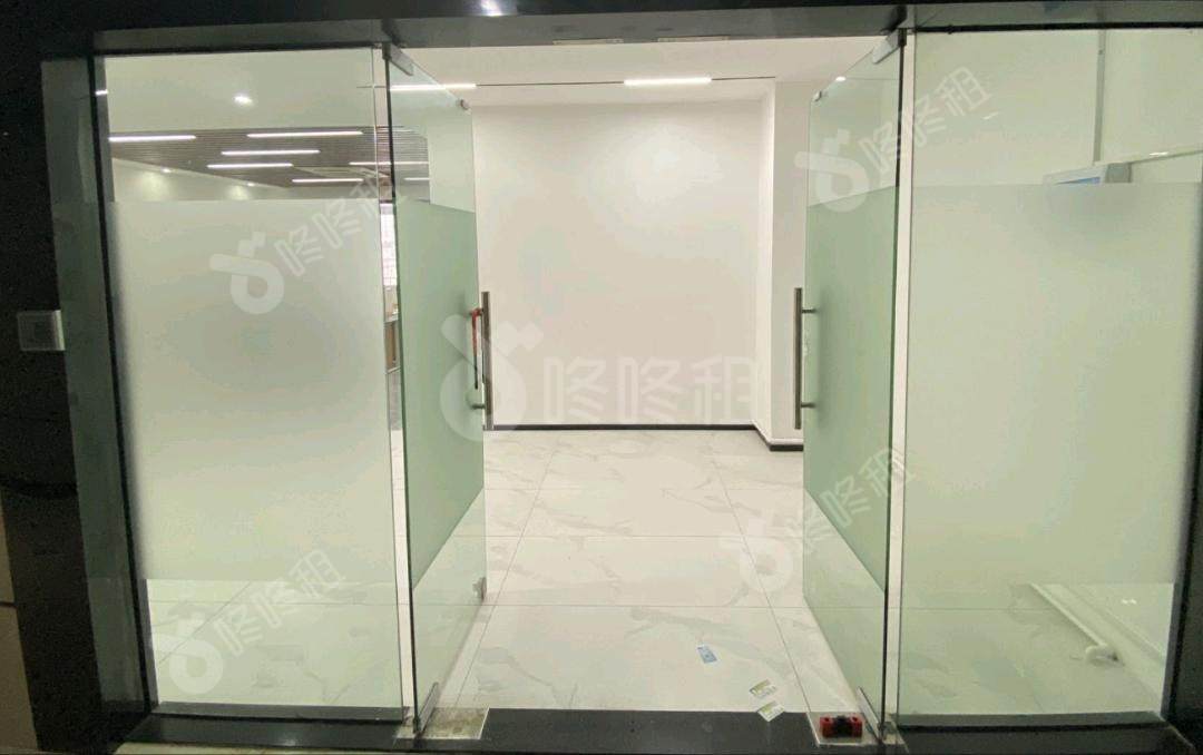 嘉熙业广场_225平_精装_前台