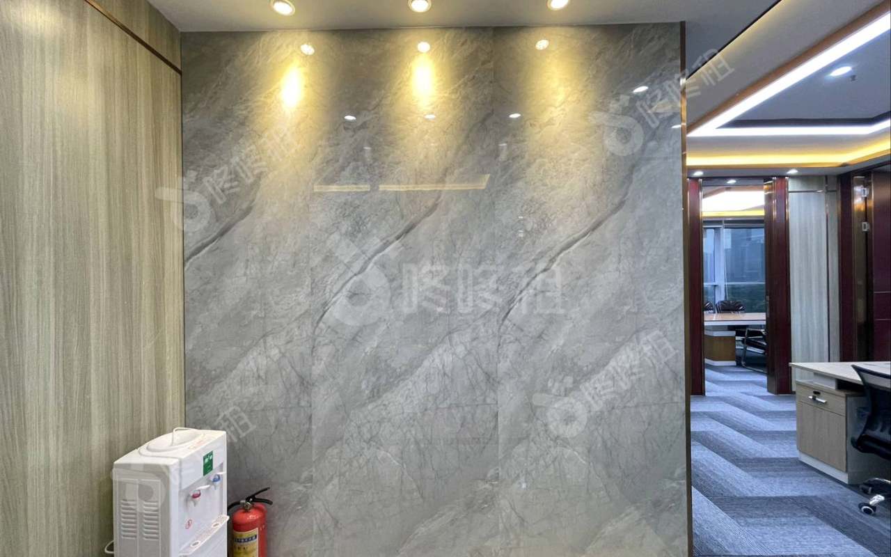 中国凤凰大厦_189平_精装_前台