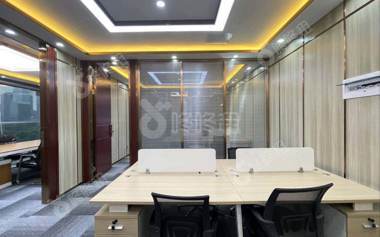 中国凤凰大厦_189平_精装_办公室开间