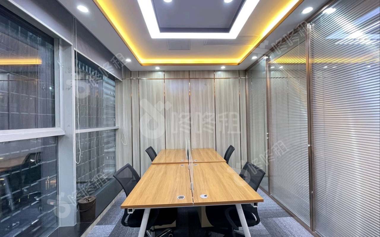 中国凤凰大厦_189平_精装_办公室隔间