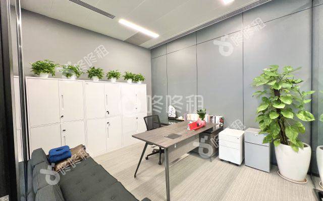 深圳湾一号_360平_豪装_办公室隔间