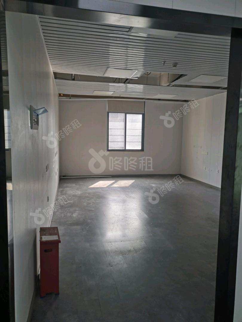 金科大厦_1015平_精装_办公室隔间