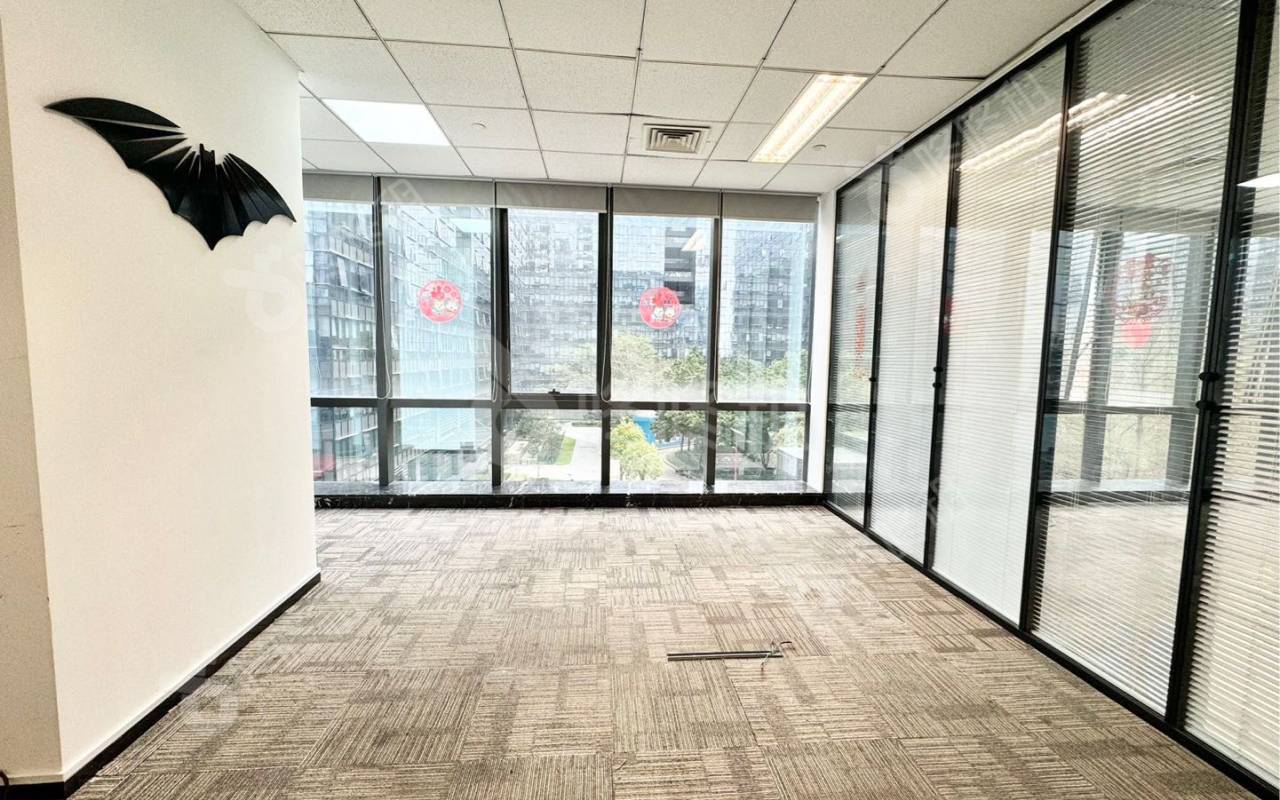 科兴科学园_283平_精装_办公室隔间