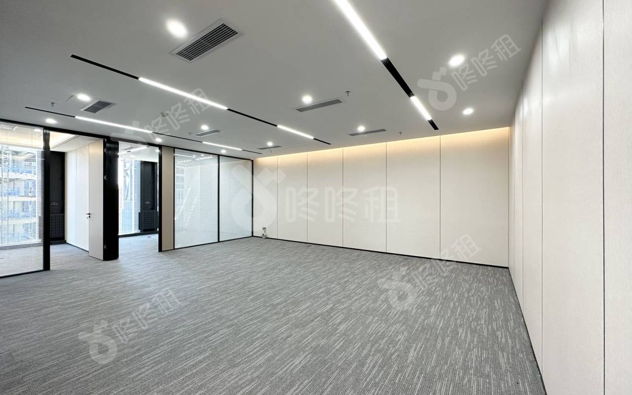 天珑移动大厦_244平_豪装_办公室开间