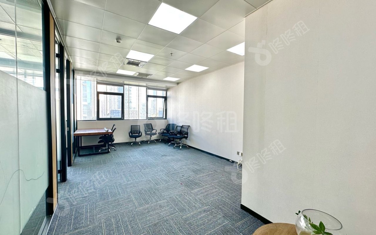 麻雀岭工业区_113平_精装_办公室开间