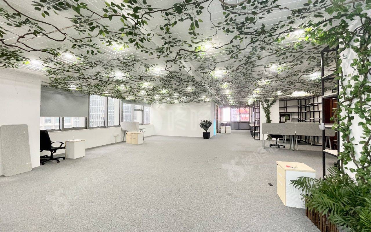 深圳市软件产业基地_670平_精装_办公室开间